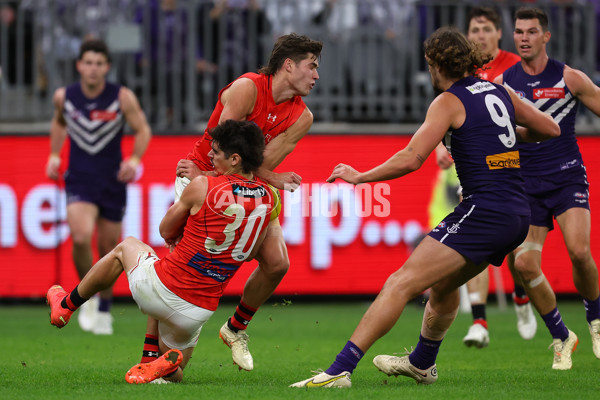 AFL 2023 Round 15 - Fremantle v Essendon - A-1902635