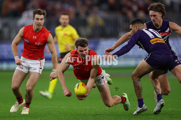 AFL 2023 Round 15 - Fremantle v Essendon - A-1906214