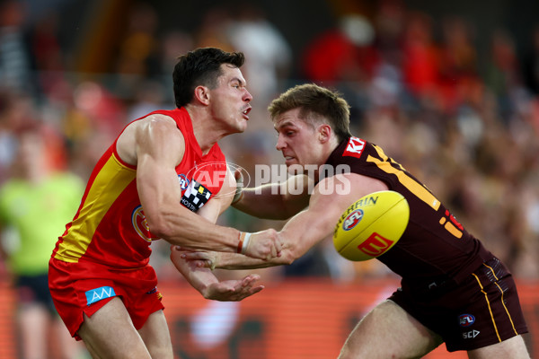 AFL 2023 Round 15 - Gold Coast v Hawthorn - A-1910497