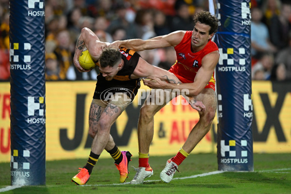 AFL 2023 Round 15 - Gold Coast v Hawthorn - A-1913696