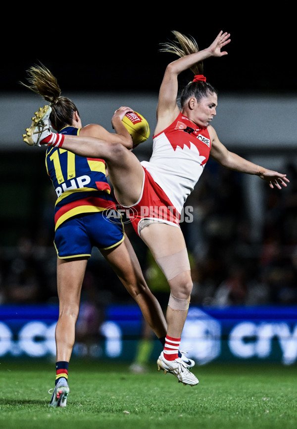 Photographers Choice - AFLW 2023 Finals Week 02 - A-2128796