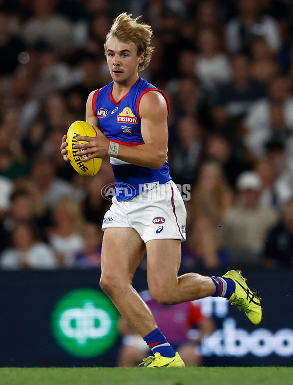 AFL 2025 Round 03 - Carlton v Western Bulldogs - A-2158639
