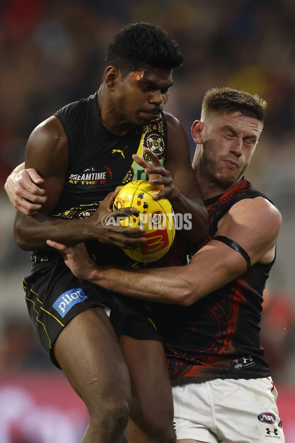 AFL 2022 Round 10 - Richmond v Essendon - A-318532