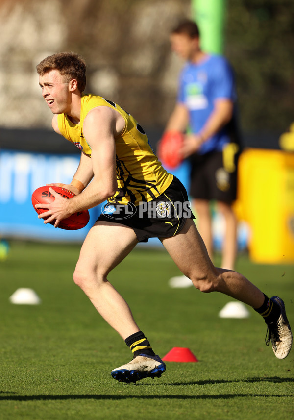 Richmond Tigers Training Session - A-365096