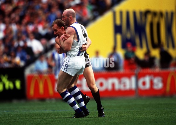 AFL 1999 Grand Final - Kangaroos v Carlton - 137690