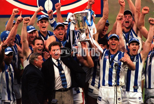 AFL 1999 Grand Final - Kangaroos v Carlton - 137723