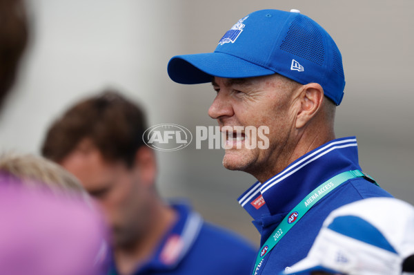 AFLW 2022 Round 04 - Carlton v North Melbourne - A-391041