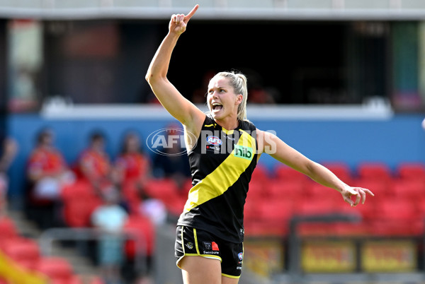 AFLW 2022 Round 04 - Gold Coast v Richmond - A-402537