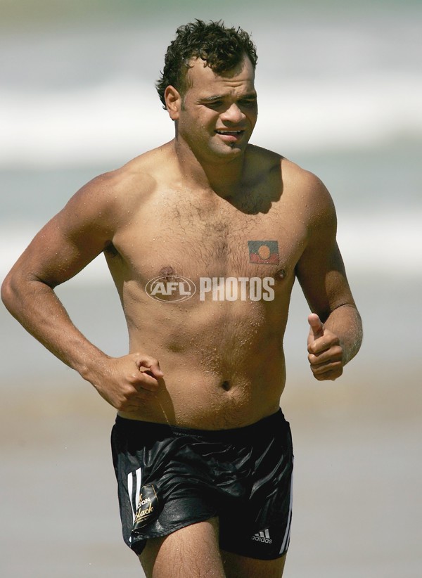 AFL 2006 Media - 2006 Adelaide Crows Community Camp - A-437741