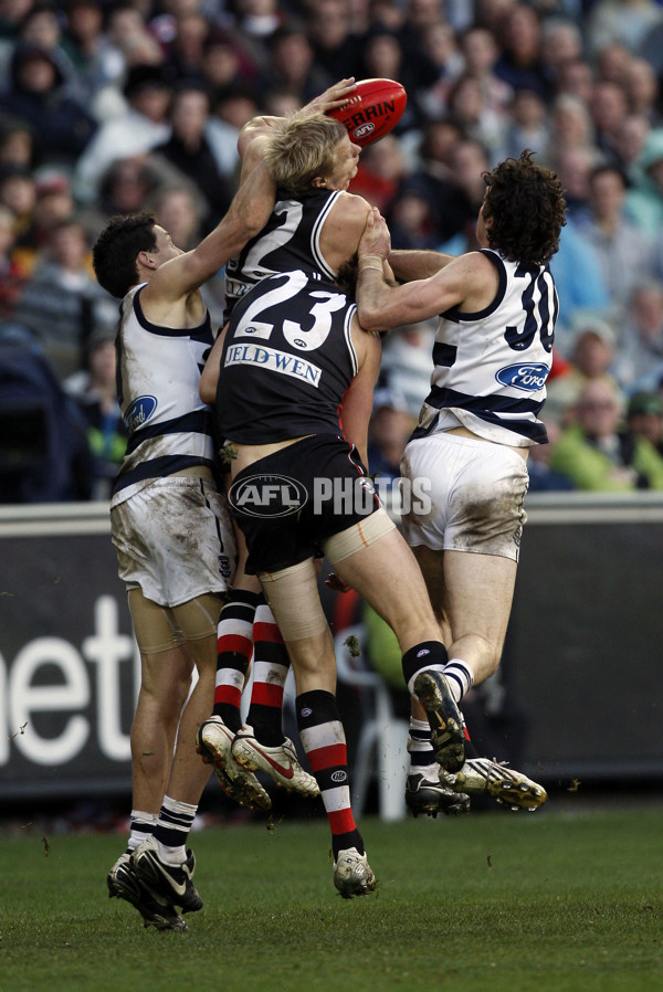 AFL 2009 Toyota Grand Final - St Kilda v Geelong - 195095