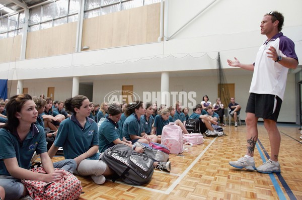AFL Media - 2006 Fremantle AFL Community Camp - A-458297