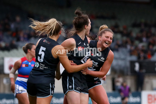 AFLW 2022 S7 Round 10 - Carlton v Western Bulldogs - A-462343