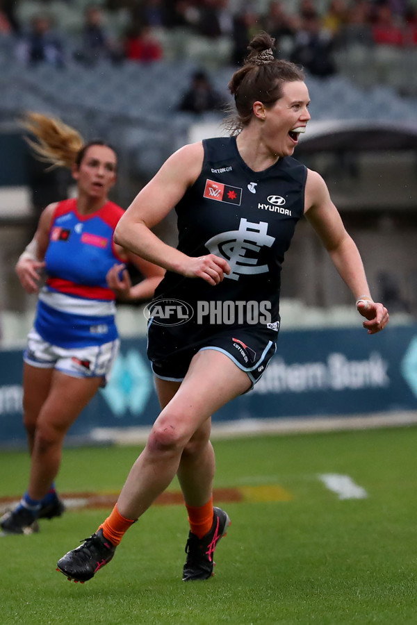 AFLW 2022 S7 Round 10 - Carlton v Western Bulldogs - A-463390