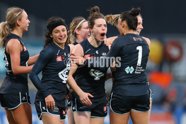 AFLW 2022 S7 Round 10 - Carlton v Western Bulldogs - A-481331