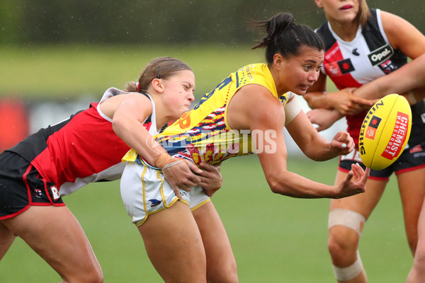 AFLW 2022 S7 Round 10 - St Kilda v Adelaide - A-484683