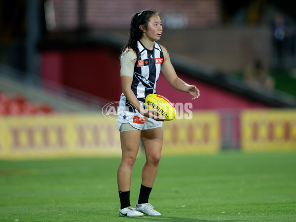 AFLW 2022 S7 Round 10 - Brisbane v Collingwood - A-486377