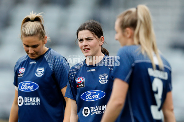AFLW 2022 S7 Round 10 - Geelong v Sydney - A-491332
