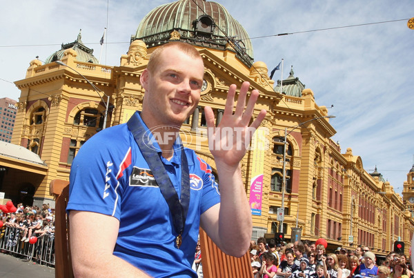 AFL 2008 Media - Grand Final Parade 260908 - 160598