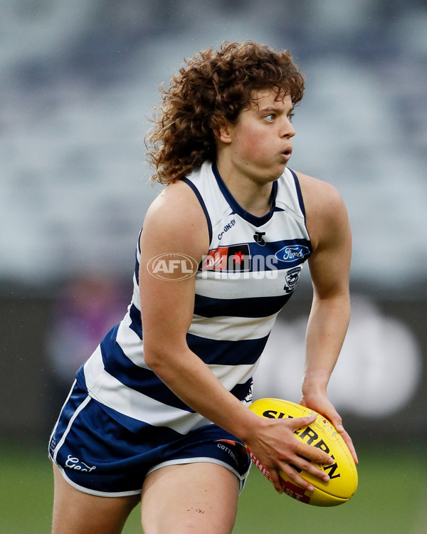 AFLW 2022 S7 Round 10 - Geelong v Sydney - A-493678