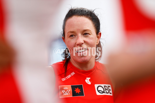 AFLW 2022 S7 Round 10 - Geelong v Sydney - A-494786