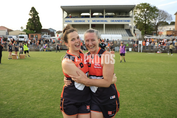 AFLW 2022 S7 Round 10 - GWS v Gold Coast - A-497074