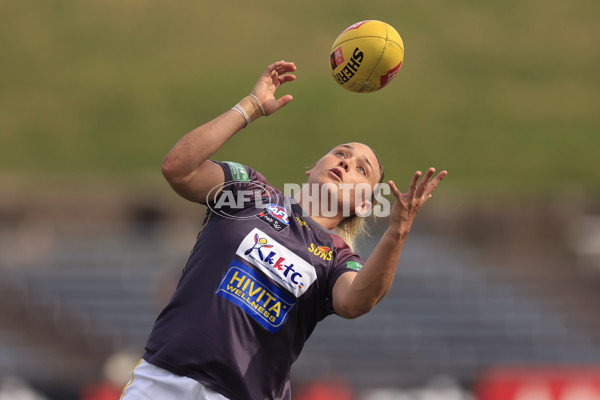 AFLW 2022 S7 Round 10 - GWS v Gold Coast - A-497079