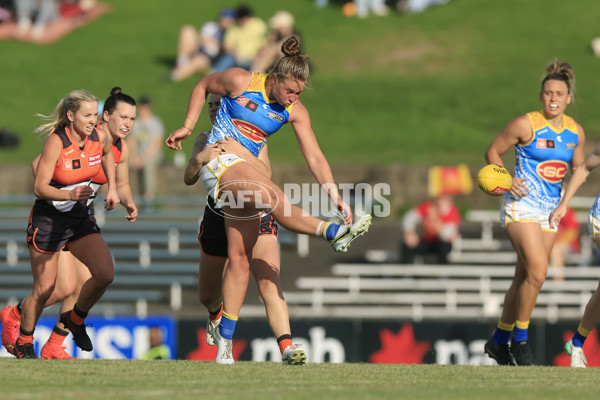 AFLW 2022 S7 Round 10 - GWS v Gold Coast - A-499866