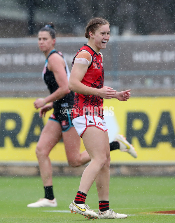 AFLW 2022 S7 Round 10 - Port Adelaide v Essendon - A-503838