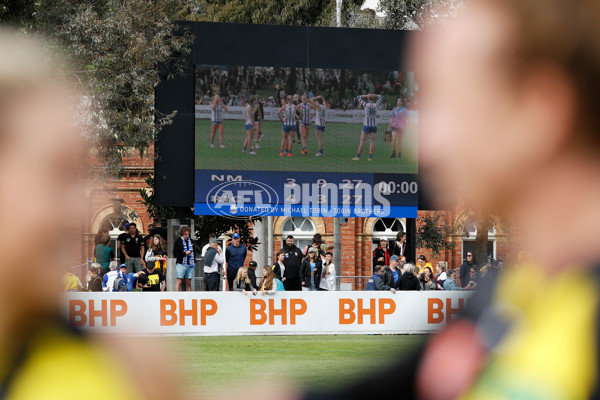 AFLW 2022 S7 Round 10 - North Melbourne v Richmond - A-503843