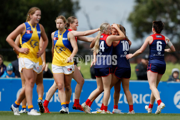 AFLW 2022 S7 Round 10 - Melbourne v West Coast - A-505045