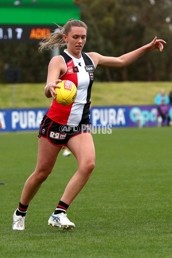 AFLW 2022 S7 Round 10 - St Kilda v Adelaide - A-507581