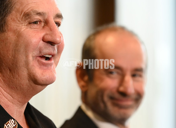 AFL 2022 Media - St Kilda Media Opportunity - A-510140