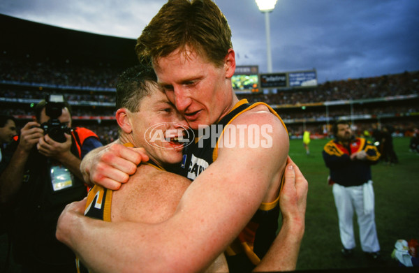 1997 AFL Grand Final - Adelaide v St Kilda - 21064