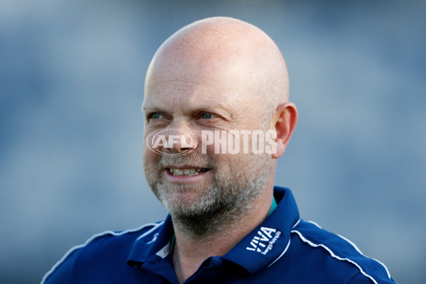 AFLW 2022 S7 First Elimination Final - Geelong v North Melbourne - A-523818