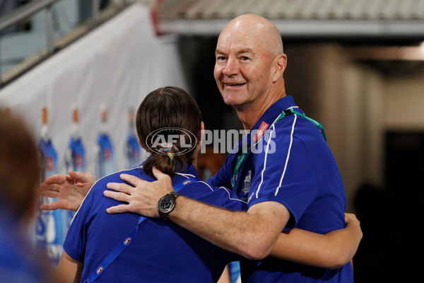 AFLW 2022 S7 First Elimination Final - Geelong v North Melbourne - A-526417