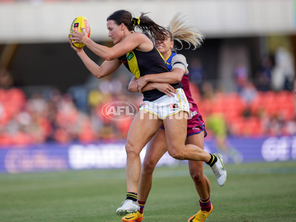 AFLW 2022 S7 First Qualifying Final - Brisbane v Richmond - A-540677