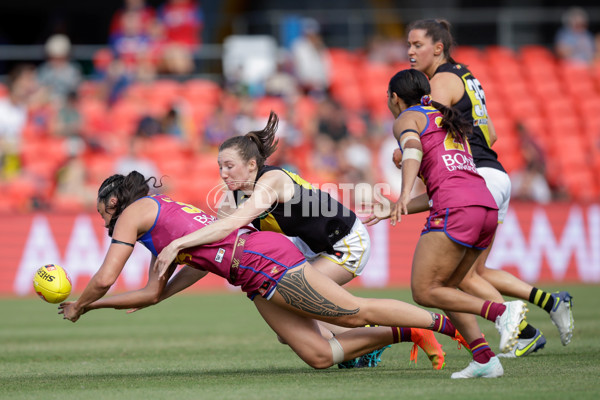 AFLW 2022 S7 First Qualifying Final - Brisbane v Richmond - A-540684