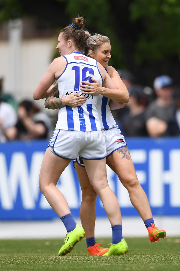 AFLW 2022 S7 First Semi Final - Richmond v North Melbourne - A-545980