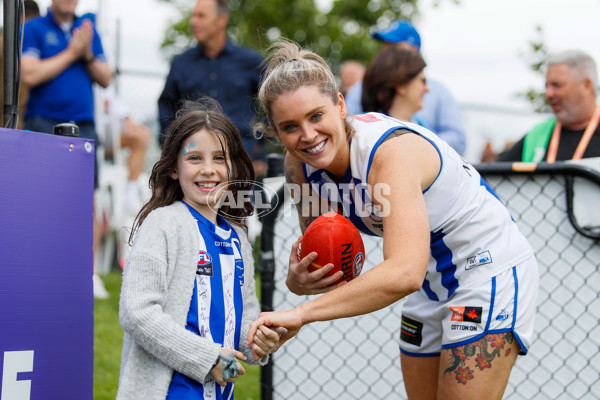 AFLW 2022 S7 First Semi Final - Richmond v North Melbourne - A-549210