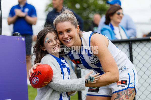 AFLW 2022 S7 First Semi Final - Richmond v North Melbourne - A-549214