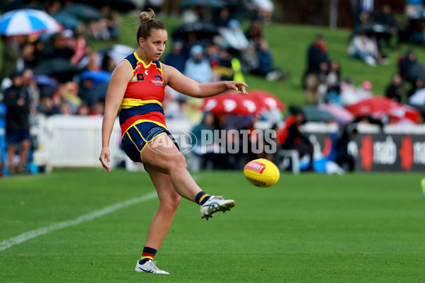 AFLW 2022 S7 Second Semi Final - Adelaide v Collingwood - A-551277