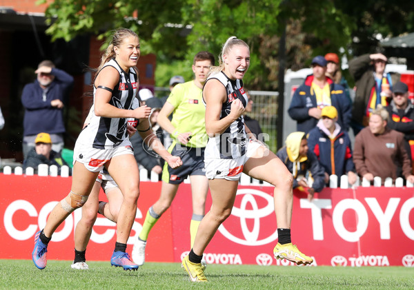 AFLW 2022 S7 Second Semi Final - Adelaide v Collingwood - A-554481