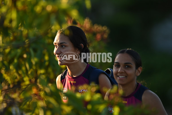 AFLW 2022 S7 Training - Brisbane Lions 151122 - A-557105