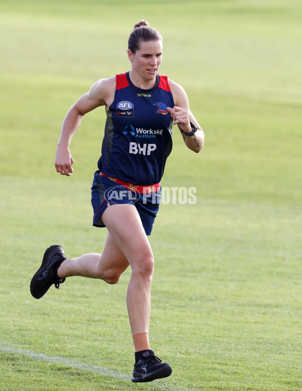 AFLW 2022 S7 Training - Adelaide Crows 161122 - A-567156