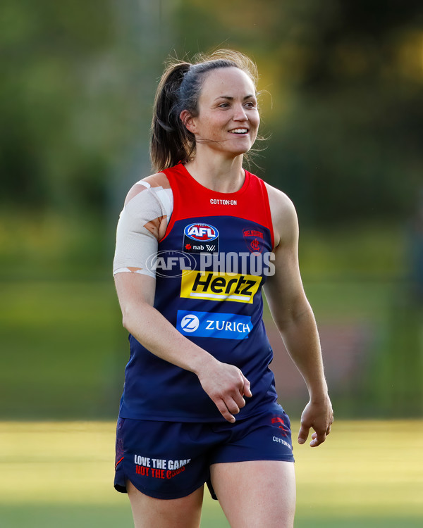AFLW 2022 S7 Training - Melbourne 171122 - A-573066