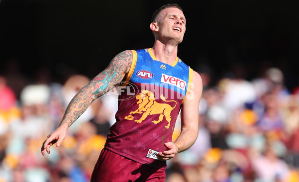 AFL 2018 Round 20 - Brisbane v North Melbourne - 617273