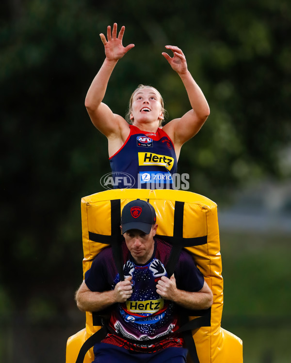AFLW 2022 S7 Training - Melbourne 171122 - A-579241