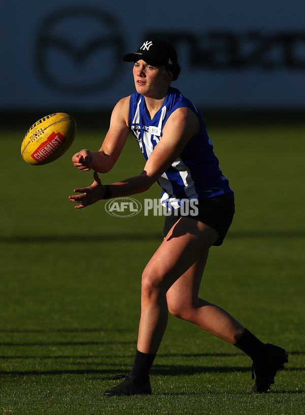 AFLW 2022 S7 Training - North Melbourne 171122 - A-579420