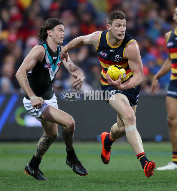 AFL 2018 Round 20 - Adelaide v Port Adelaide - 617558