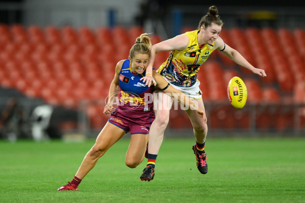 AFLW 2022 S7 First Preliminary Final - Brisbane v Adelaide - A-590662